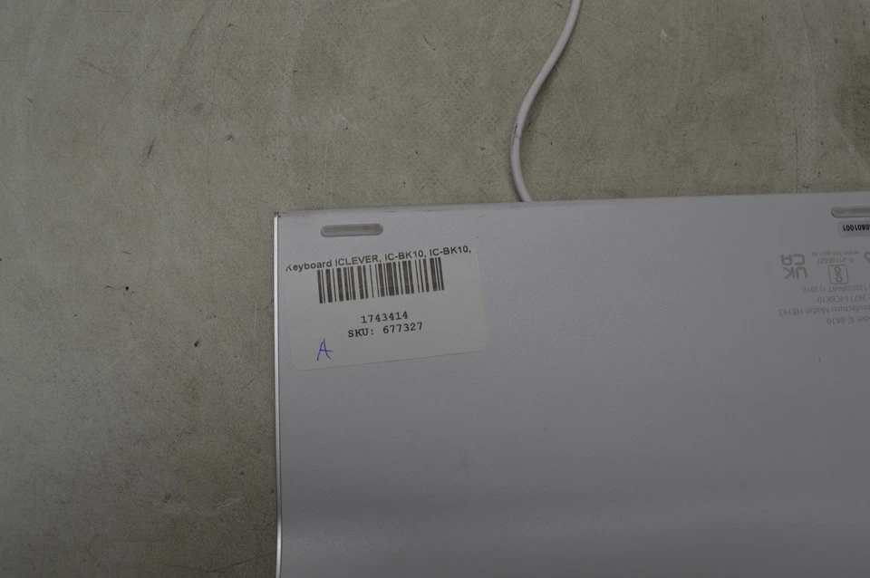 ICLEVER IC-BK10 Bluetooth Universal Keyboard *New Unused* - Image 4 of 4