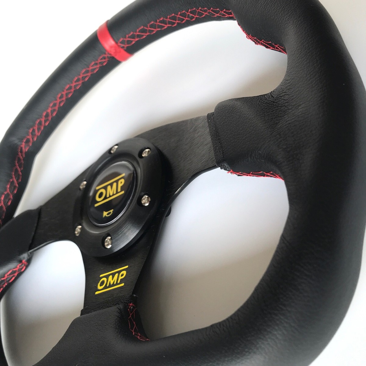 320mm Leather Red Stitch Superqua Flat Steering Wheel For MOMOND
