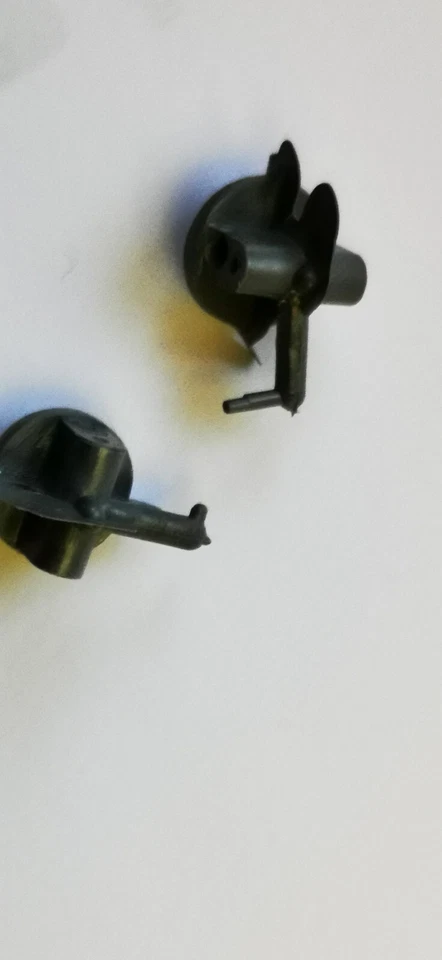 REVELL TRABANT 601S 1/24 - Immagine 4 di 4