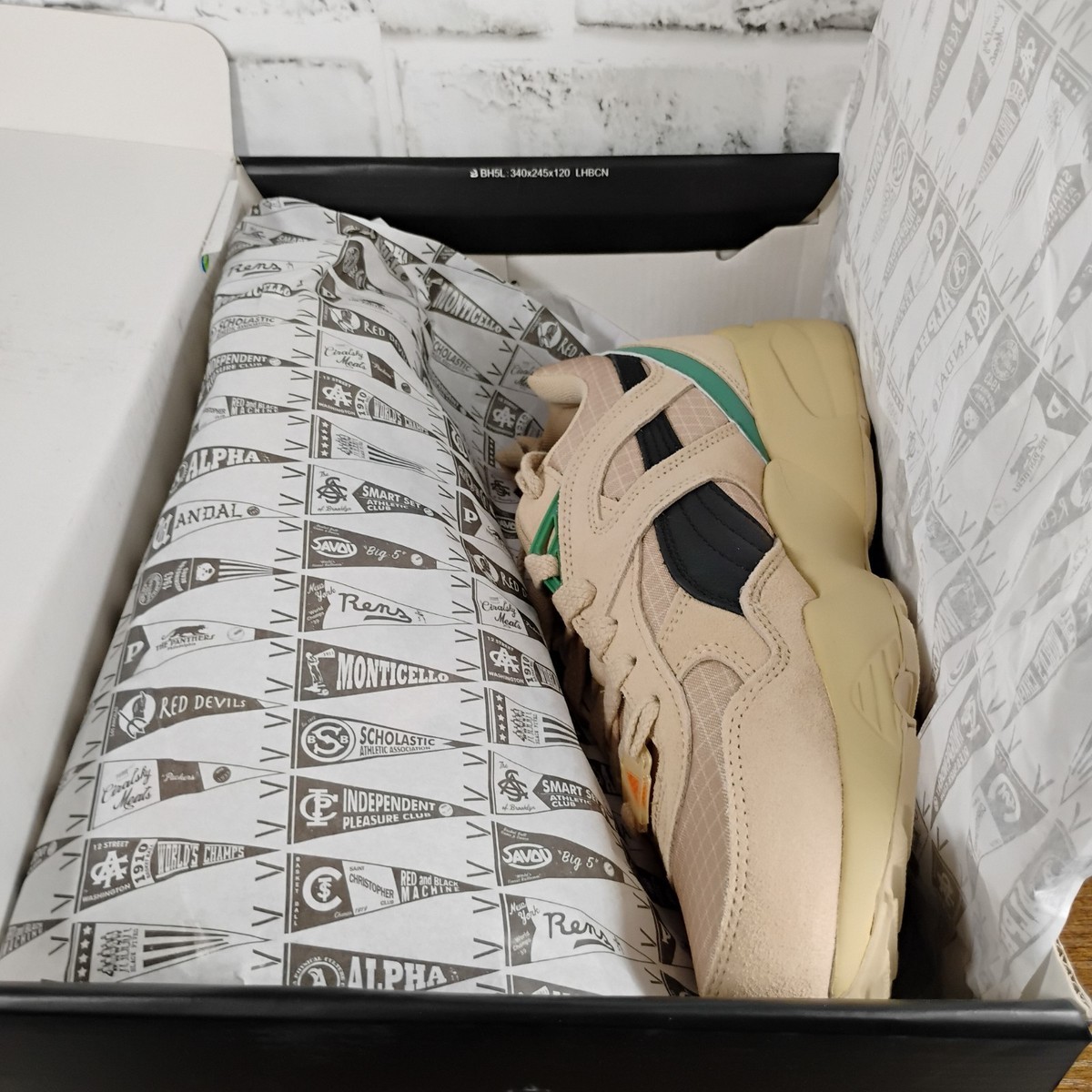 Puma R698 x Black Fives Men\'s Size 11.5 Beige Black Sneakers Shoes 390515-01 Puma R698 X Black Fives 39051501 Mens Brown Lifestyle  main image 3