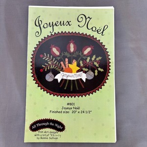 Joyeaux Noel Penny Rug Pattern All Through the Night 20" x 24 1/2" Finished Size