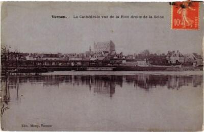 Old postcard Vernon - The Cathedral seen from the right bank of the Seine (182752)