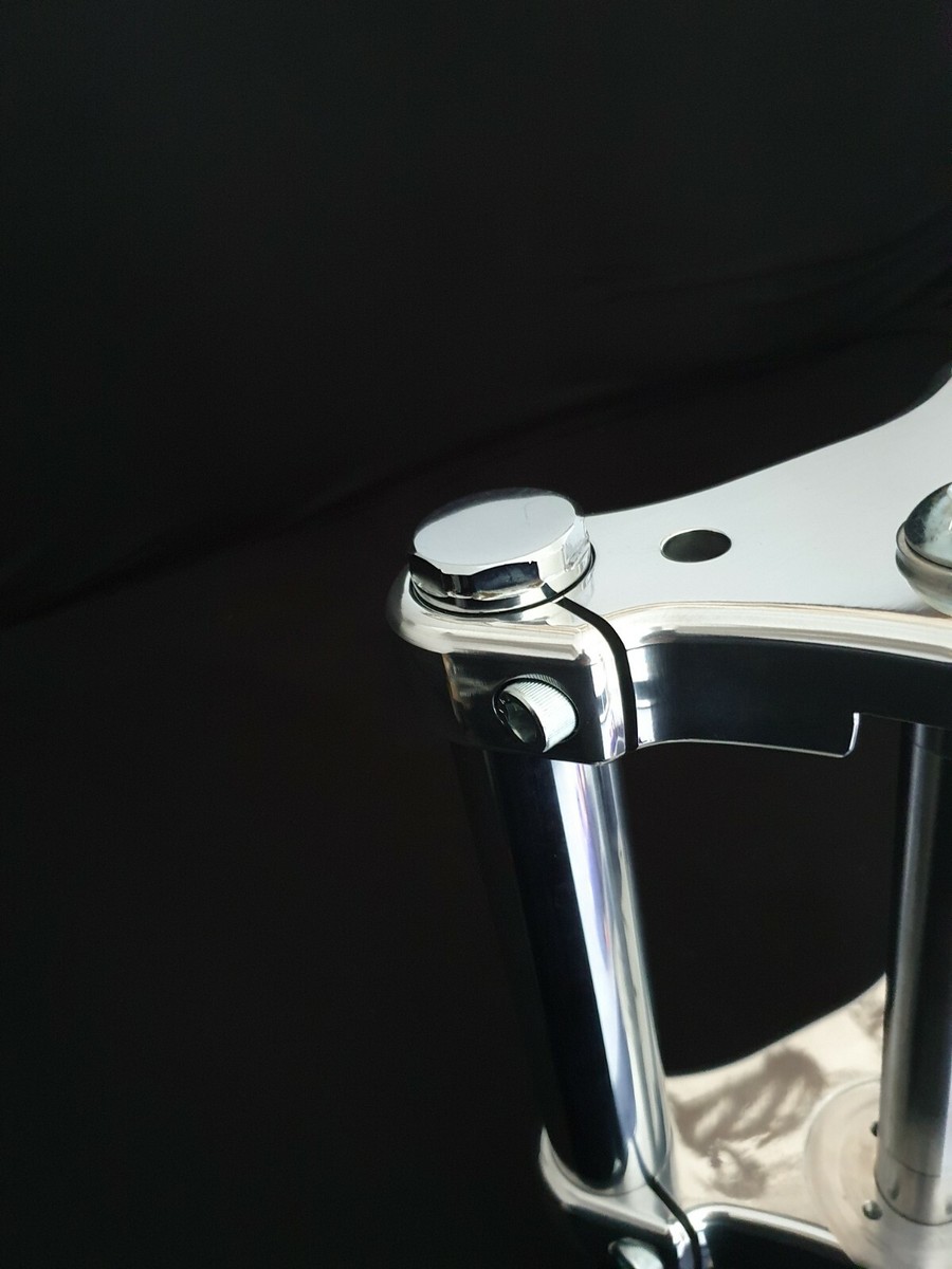 Ultra Narrow Triple Trees Ø39mm Chopper Harley Triumph Yamaha