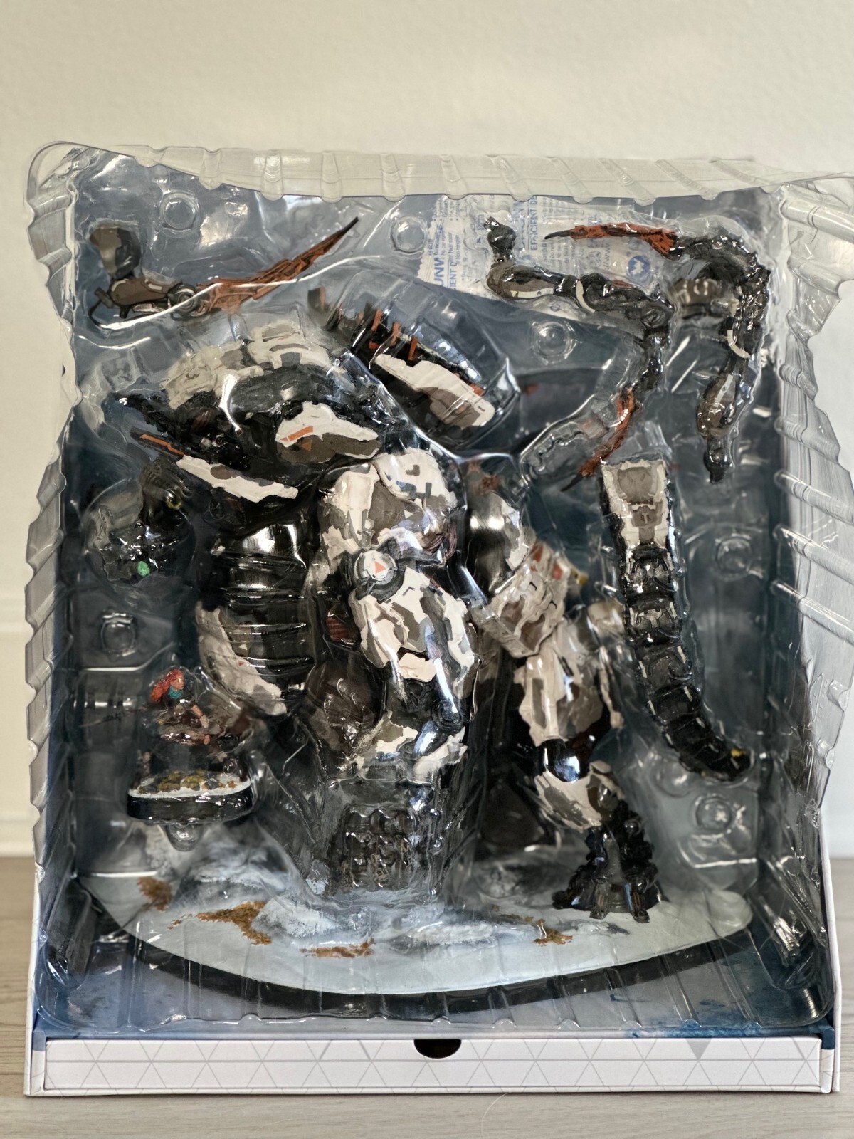 Horizon Forbidden West Collector's Edition Tremortusk Aloy Statue Only