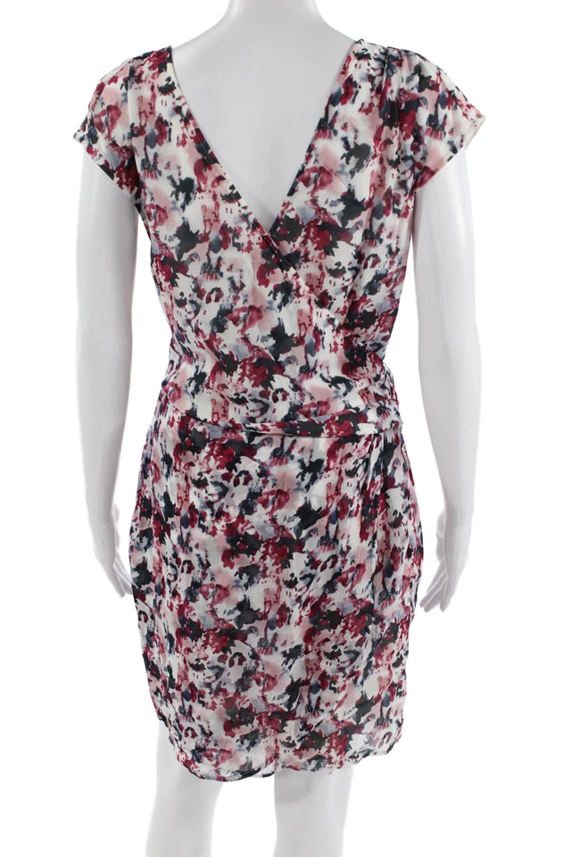 Vestido envolvente para mujer IKKS negro floral cuello en V manga corta talla S Foto 3 de 4
