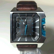Orologio DIESEL Quadrato Quarzo Cinturino Pelle Marrone Orologio Autentico Originale