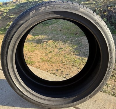 Set of TWO BRAND NEW 265/35ZR21 101Y Pirelli P Zero PZ4 Sport