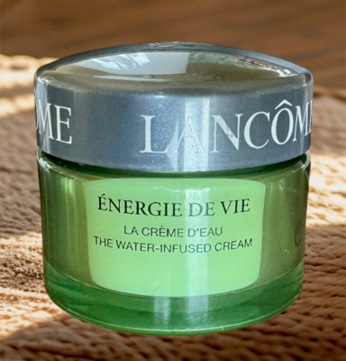 Lancome Energie De Vie The Water Infused Cream Smoothing  & Plumping Moisturizer