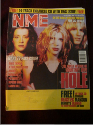 NME 1998 SEPT 26 HOLE COURTNEY LOVE TRIBE CALLED QUEST REPUBLICA PJ HARVEY MANIC