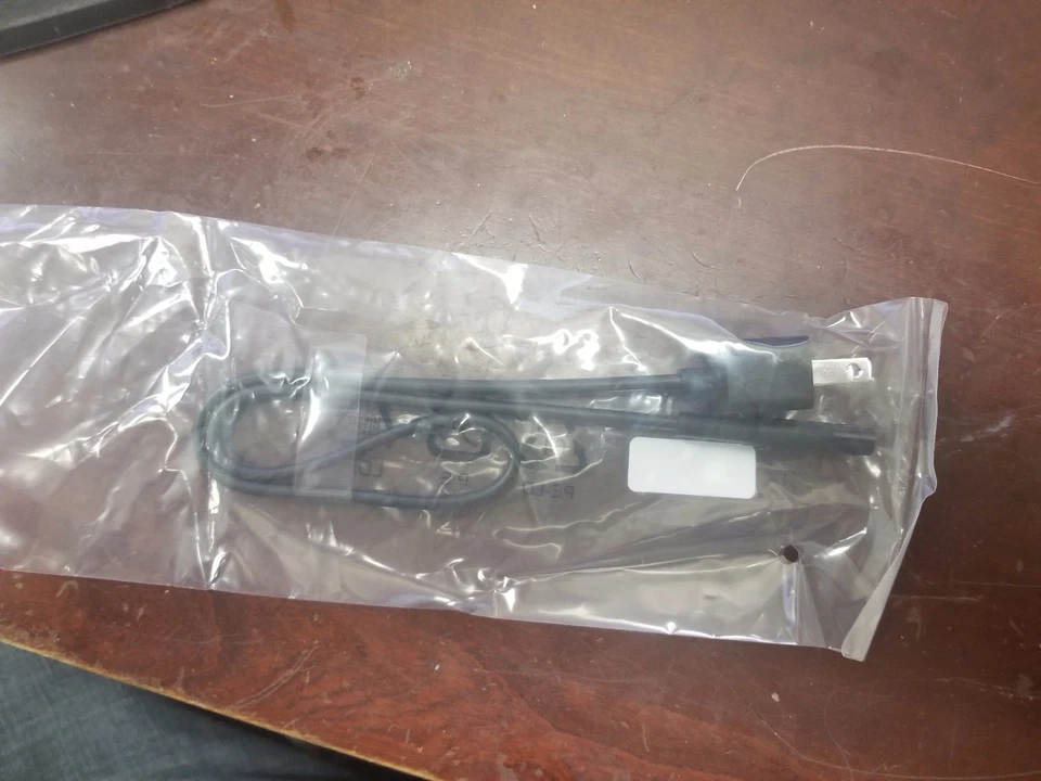 New Genuine Microsoft Surface Pro 2 3 AC Replacement Power Cord x908885-001 - Image 3 of 3