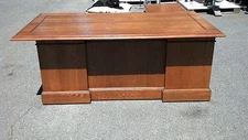 *VINTAGE L SHAPED DESKS WALNUT LEFT/RIGHT RETURNS LOTS OF DETAILWeDeliverLocally