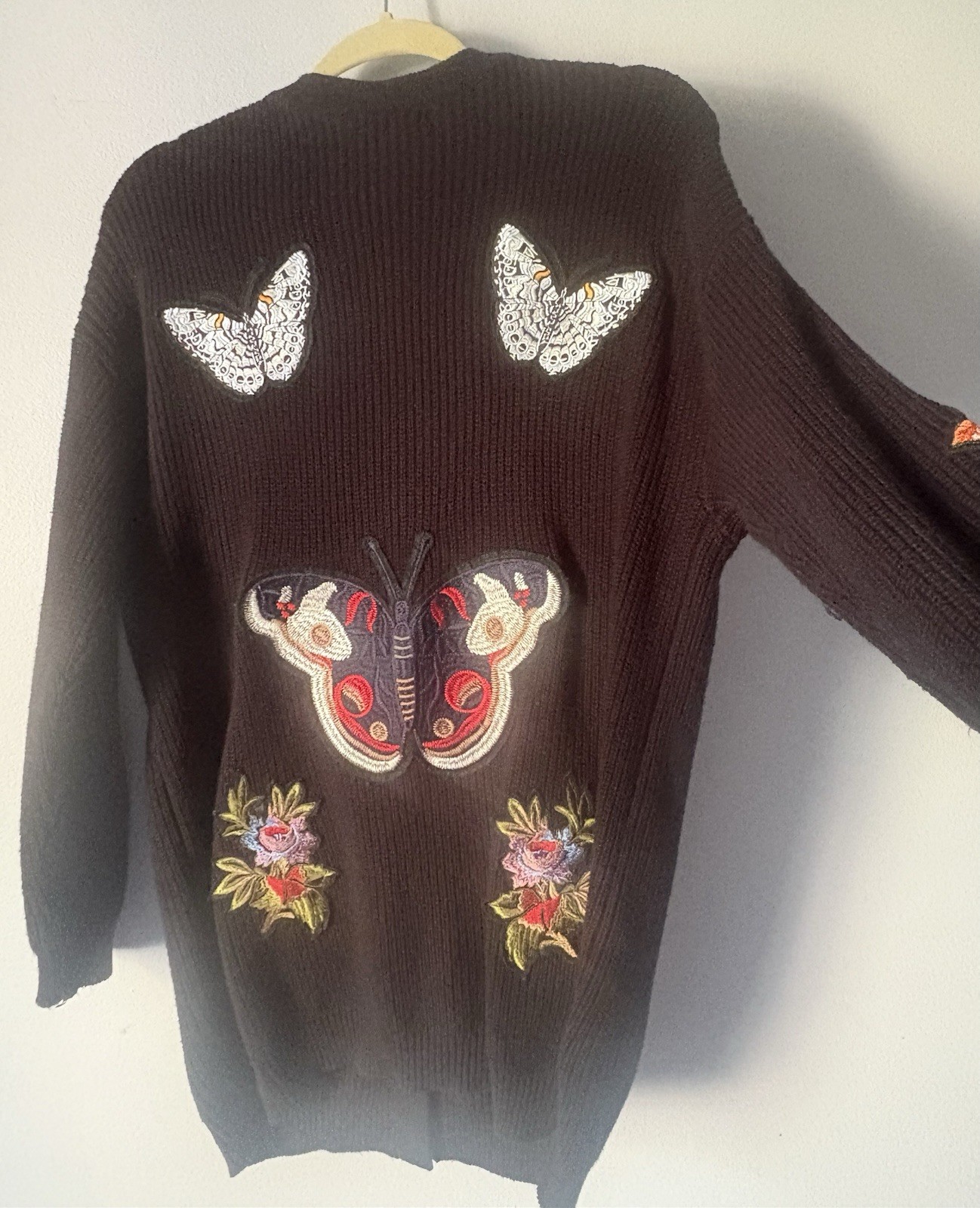 Bloomingdales AQUA Embroidered Patch Cardigan Swe… - image 15