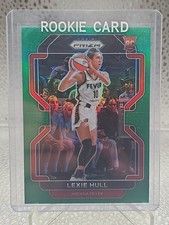 2022 Panini Prizm WNBA - Lexie Hull #186 Green Prizm (RC)