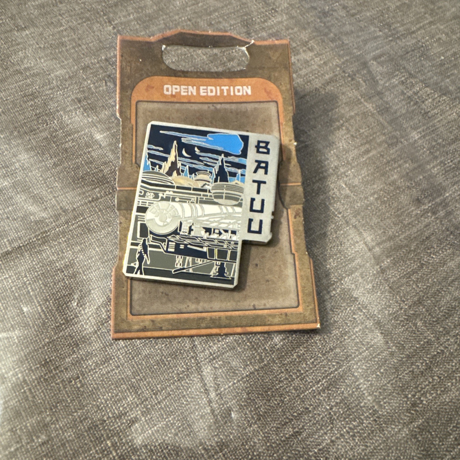 Disney Parks Star Wars Galaxy's Edge Batuu Open Edition Trading Pin