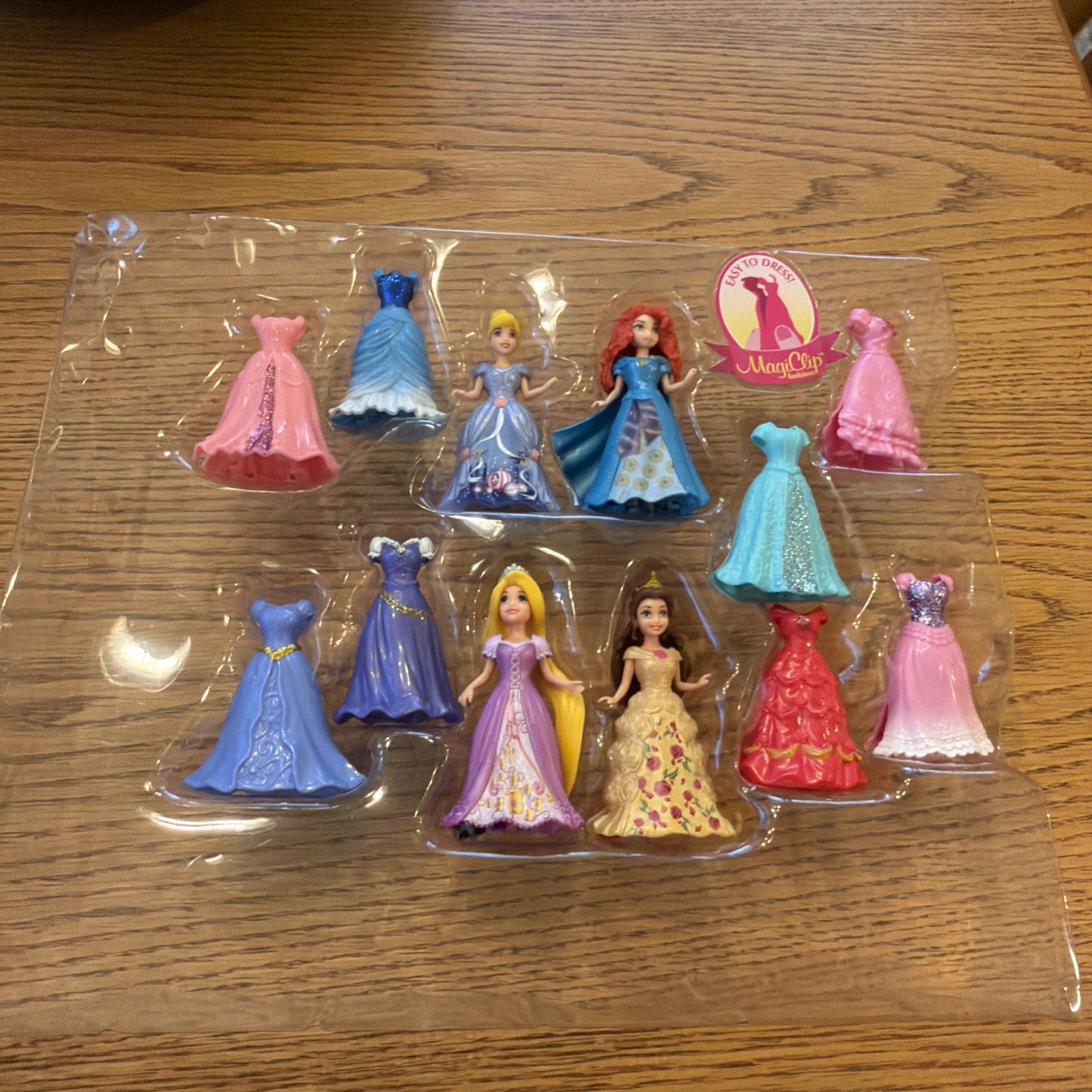 Disney Princess Little Kingdom Mattel Magic Clip 4 doll 12 d