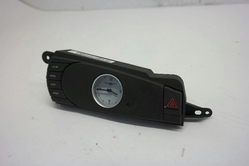 2004 Chrysler Pacifica Dash Clock W Hazard Switch 04685911ac OEM Foto 2 de 4