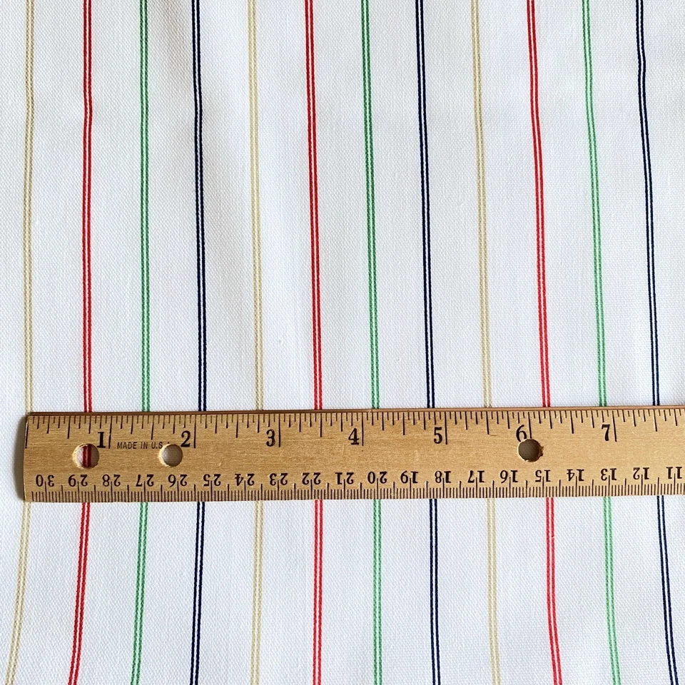 Tela de tela Oxford vintage estampada a rayas de algodón de 2,2 años Foto 2 de 4