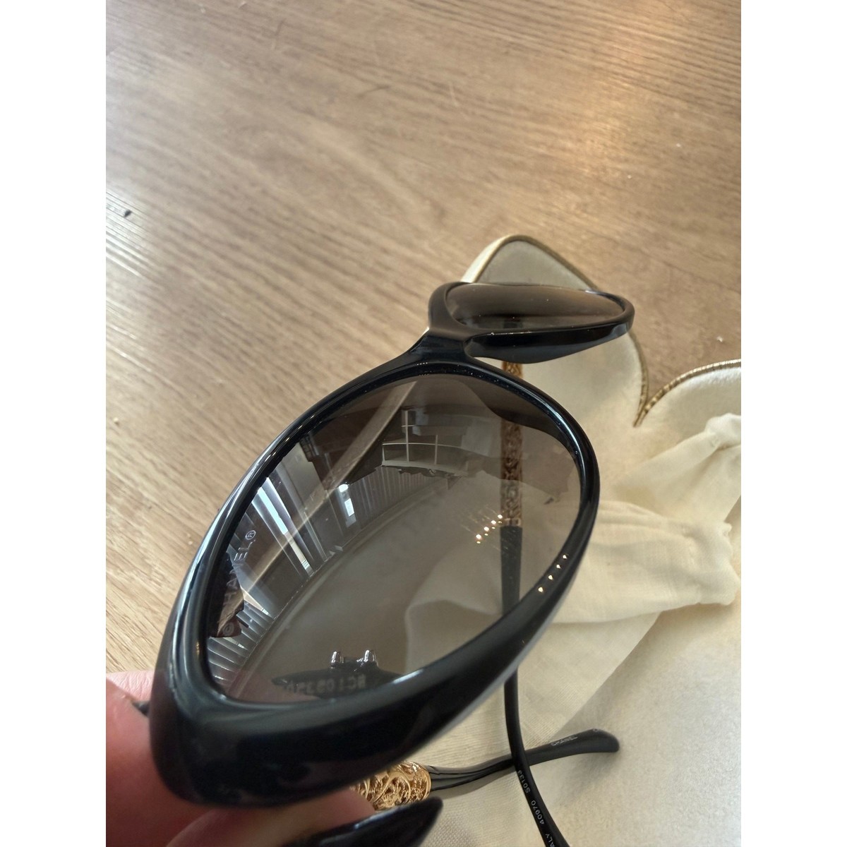 Rare Chanel Gold Filagree Black Cat Eye Sunglasses | eBay display picture 3