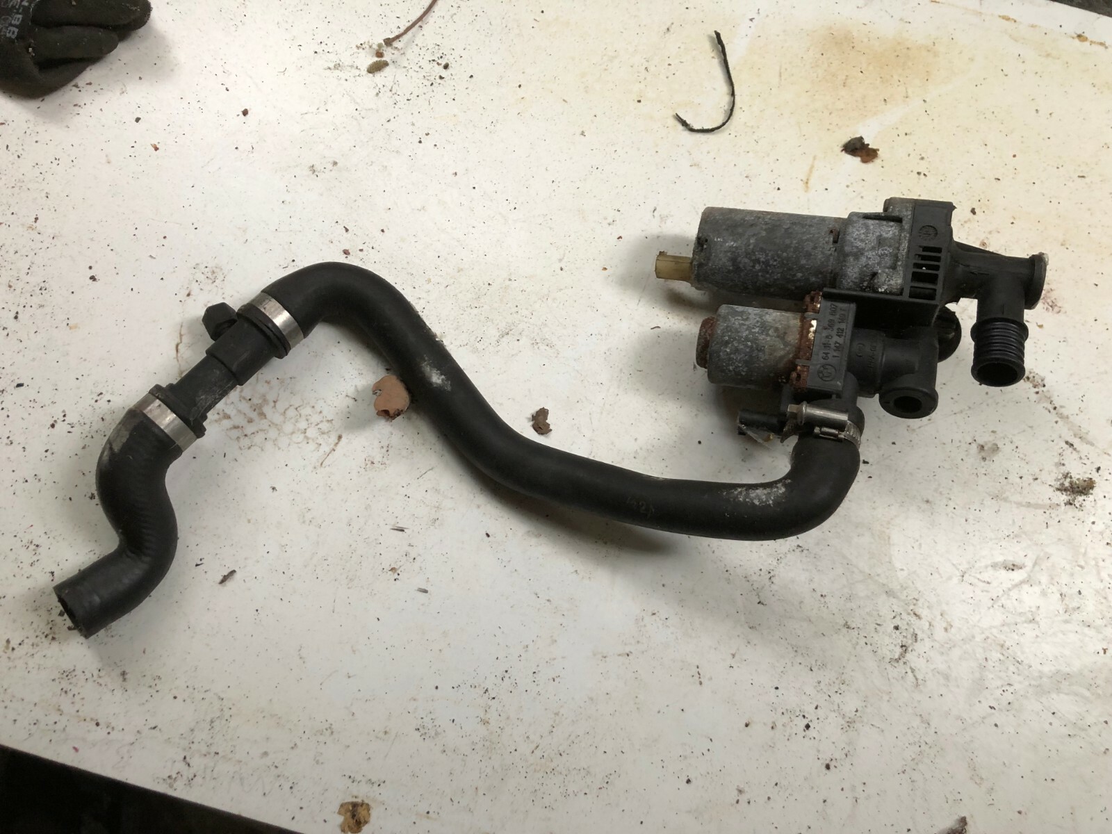 BMW 3 SERIES E46 WATER HEATER VALVE P/N 1147412149 eBay