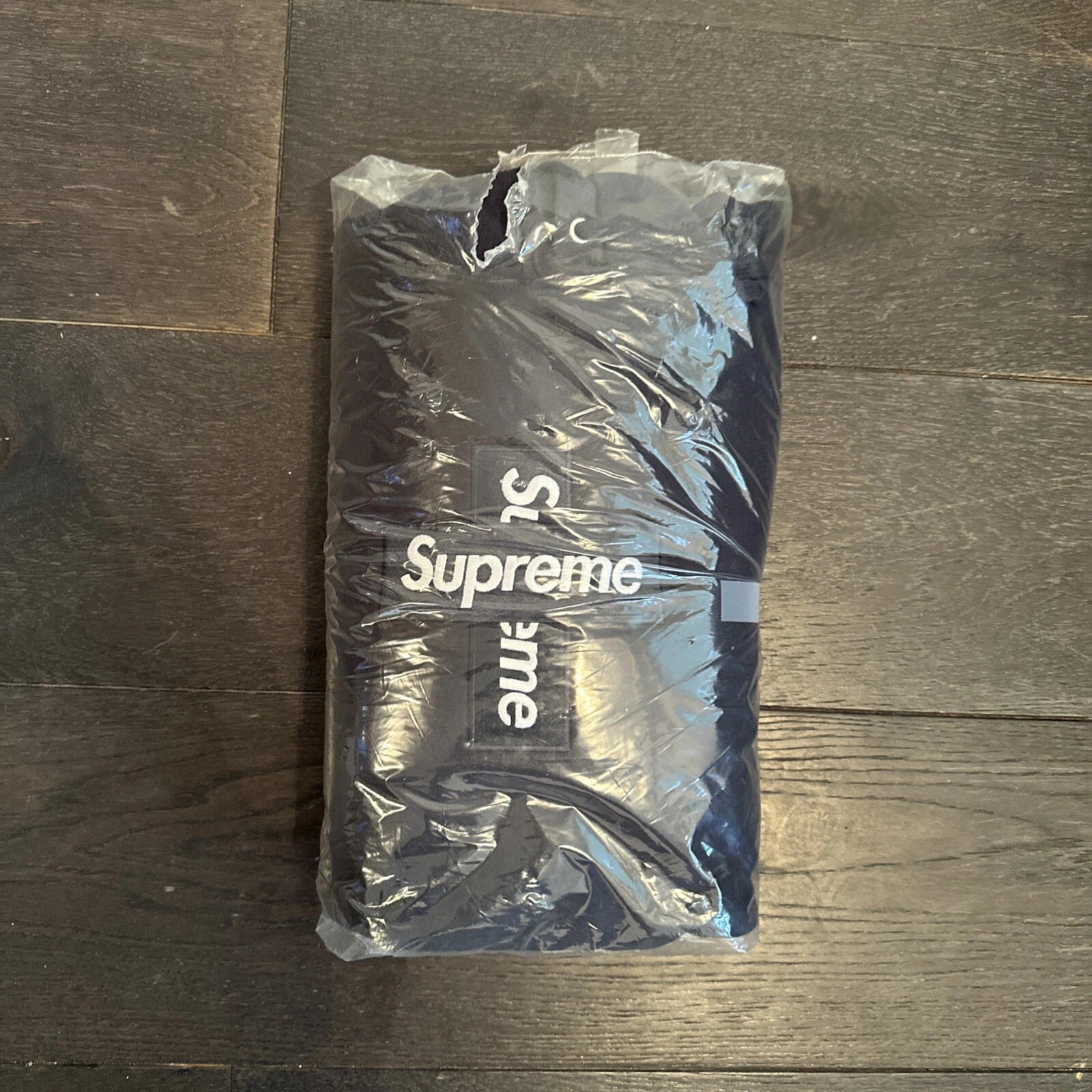 Sweat à capuche noir logo Supreme Cross Box   Taille XL   FW20   Neuf avec étiquette   Noël