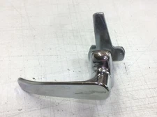 USED SOUTHCO 92-31-131 CAM LATCH L HANDLE CHROME SHORT CAM SOU92-31-131 9231-31