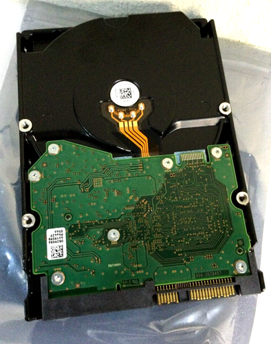 Disco duro 3 TB DELL 0D2HWM D2HWM 0B26901 HUS724030ALS640 SAS 6 GBPS 7,2 K RPM - Imagen 3 de 3