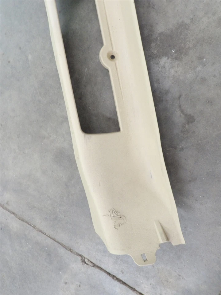 Tapicería de piso trasera de cabina @ Midgate Light Cashmere 2007-2013 Chevy Avalanche Foto 4 de 4