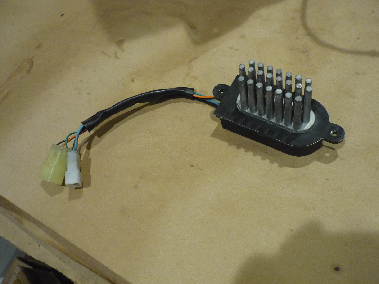 Ferrari 360,430 - Evaporator Blower Motor Regulator- P/N 65230100