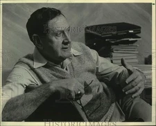 1984 Press Photo Hank Raymonds, Marquette University's athletic director