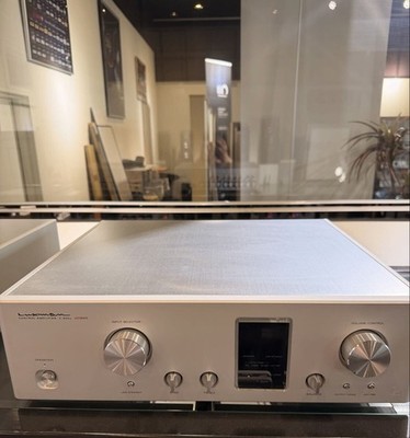 LUXMAN C-900u Control Amplifier Blaster White Fully Working JP