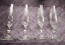 FLUTES anciennes, finement ciselées