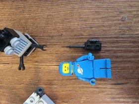 Lego Classic Space 6809 XT-5 & Droid COMPLETE