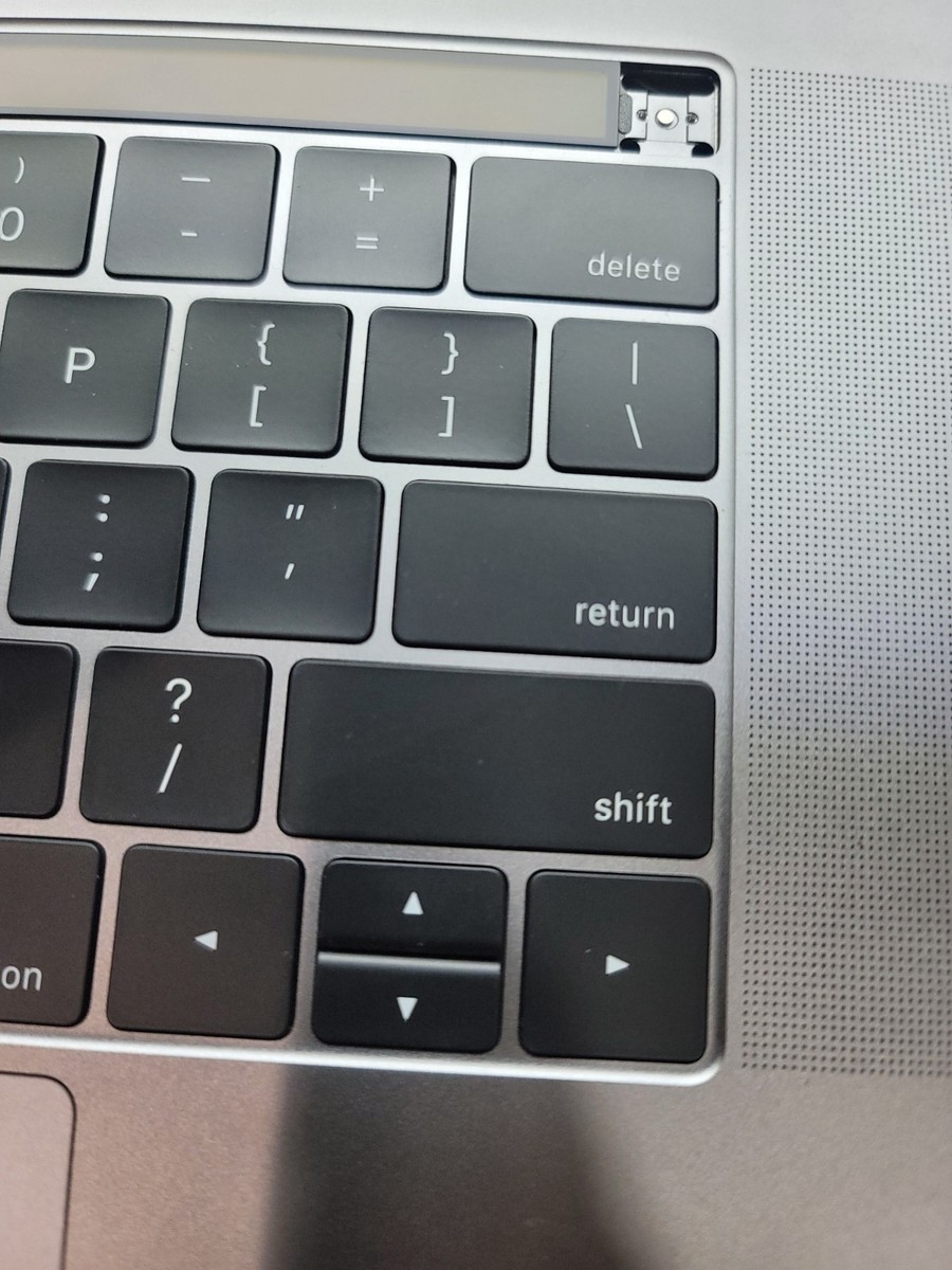 MacBook Pro 16