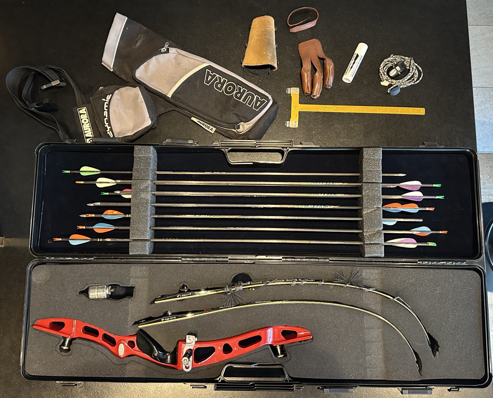 Premium arco ricurvo set completo: Hoyt Excel 23" + EXE Master Carbon (38 libbre) i
