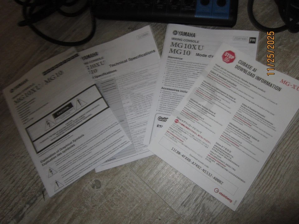 Yahama MG10XU 10 Channel Mixer, USB, With Power Supply, Cables & Manual Tested - Image 2 of 4