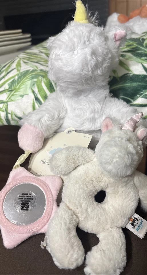 Juguete de peluche Cloud Island Unicorn - blanco/rosa y gelatina gato Foto 4 de 4