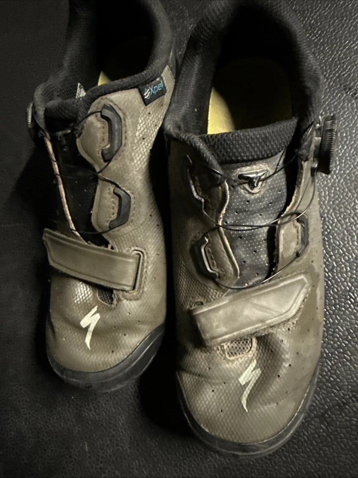 Specialized Recon 2.0 Mountain Bike Shoes Mens Euro 38. Us 6 Military Green - Image 2 of 4