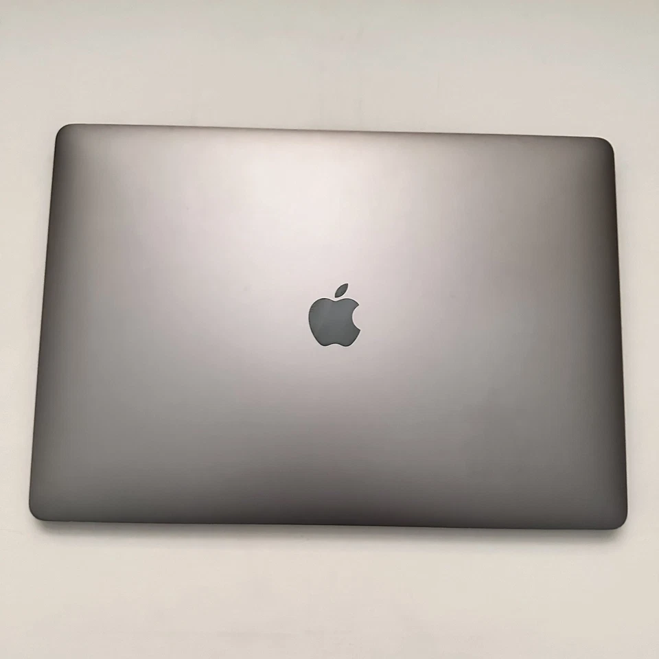 Apple MacBook Pro 15" 2018 · i9 · 16GB · 512GB, photo 1 of 5