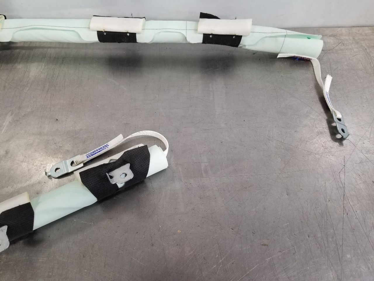 22 2022 MASERATI LEVANTE SRS ROOF OVERHEAD LEFT DRIVER 