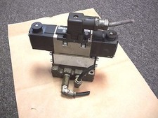 SMC solenoid valve assembly with VS7-6-FPG-D-3Z
