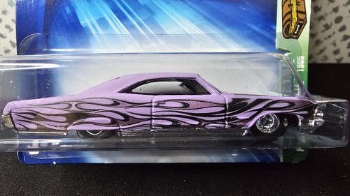 Hot Wheels Pontiac Bonneville 1965 2004 SUPER TREASURE HUNT 1/12 🔥Vintage🔥✨️ - Picture 9 of 12