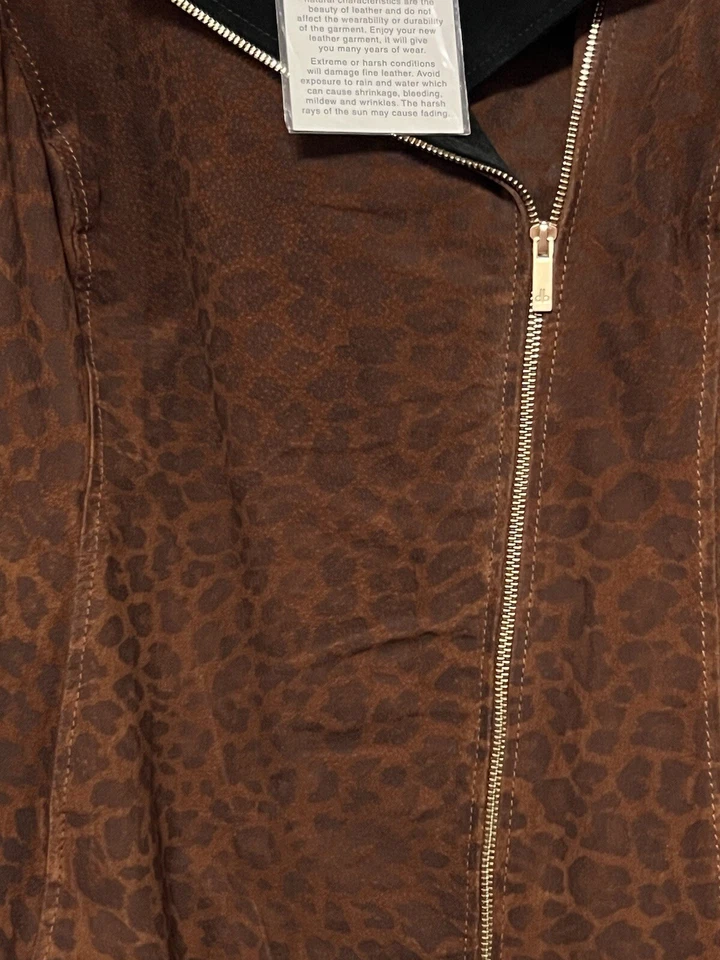 NUEVO CON ETIQUETAS Dennis Basso Marrón Gamuza Moto Cuero Genuino Chaqueta Para Mujer Talla 2X Leopardo Foto 2 de 4