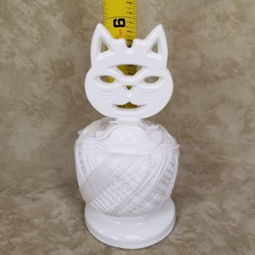 VTG White Cat Cast Iron String Holder 6-1/2" Kitchen Twine Dispenser w/ Cutter - Picture 7 of 7