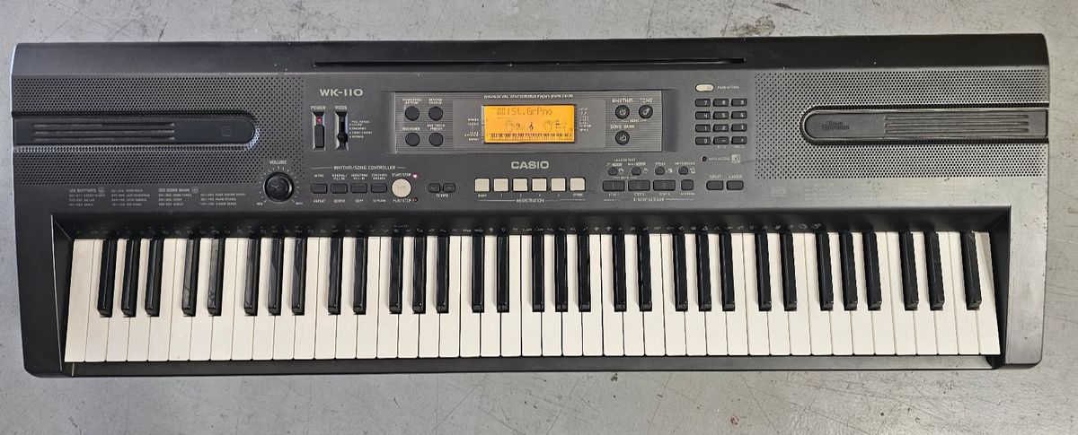 Casio WK-110 Arranger Synthesizer Keyboard Piano Electronic Music