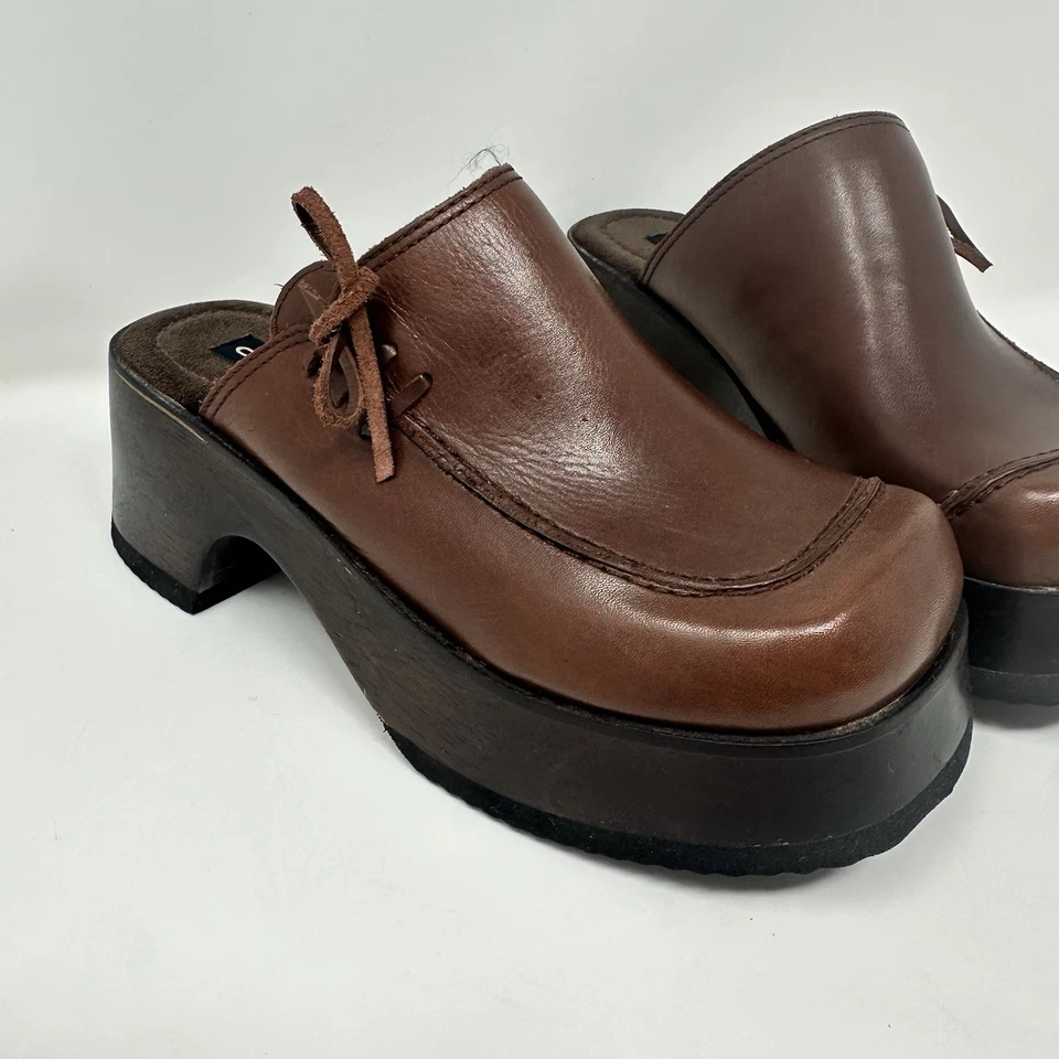 Zueco de plataforma gruesa de cuero marrón Y2K Candies zapatos para mujer talla 6,5 Foto 4 de 4