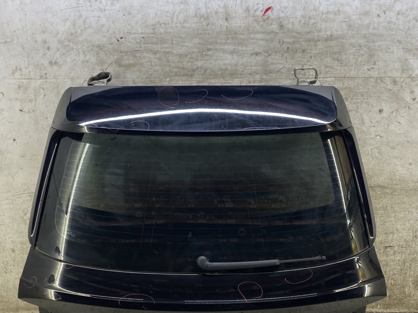 2015-2020 BENTLEY BENTAYGA OEM REAR POWER TRUNK TAILGATE LIFTGATE W/ CAMERA