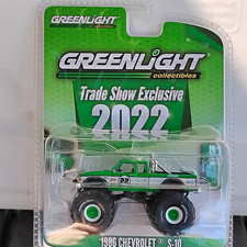 Greenlight Trade Show Exclusive 1:64 1986 Chevrolet S-10 Green/White/Black LE