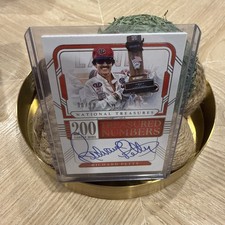 Richard Petty National Treasures Auto 30/99