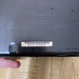 New Nintendo 3DS XL Metallic Black USA With Charger And Stylus