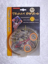 Qeuzcc - Team Bikes the Cast Model Bicycle - Vintage - NOS